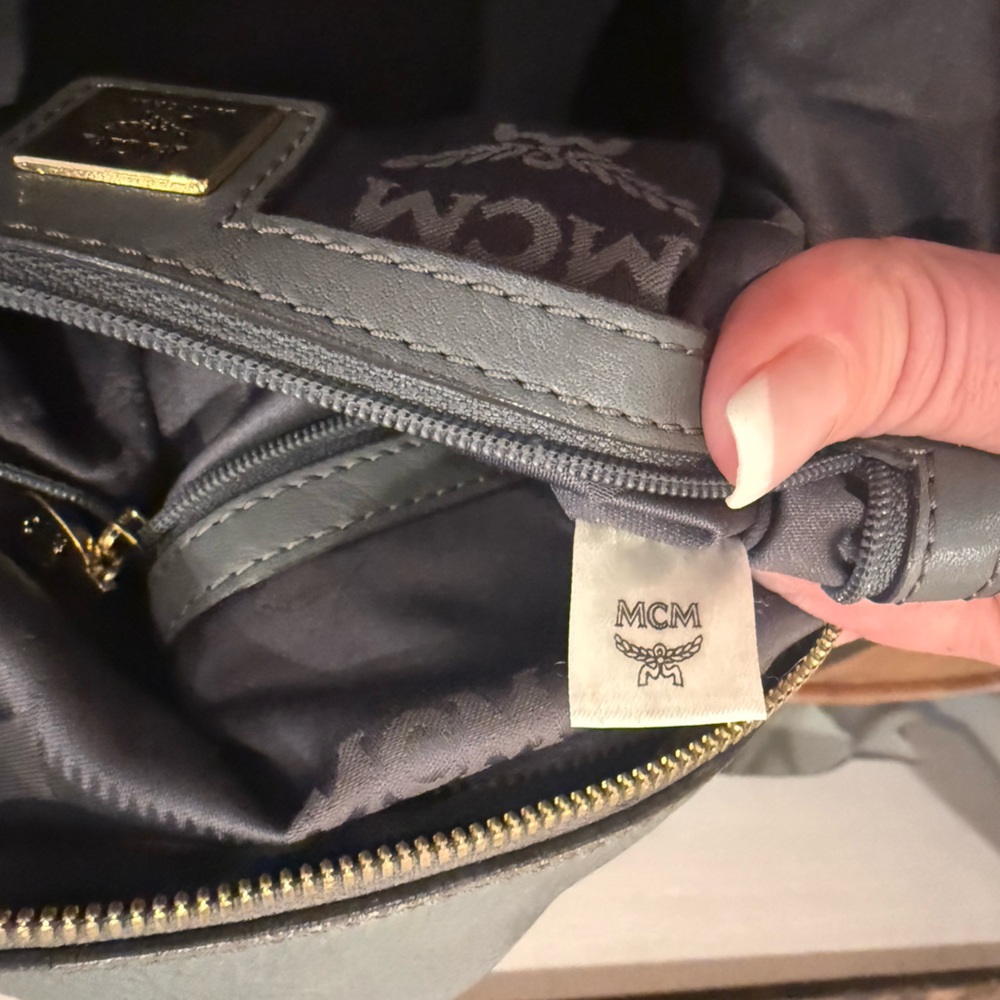 MCM Gray Leather 2-Way - Picture 5 of 14